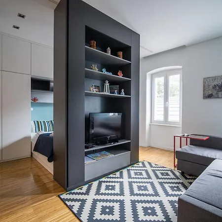 Apartements Bartoli Apartment *